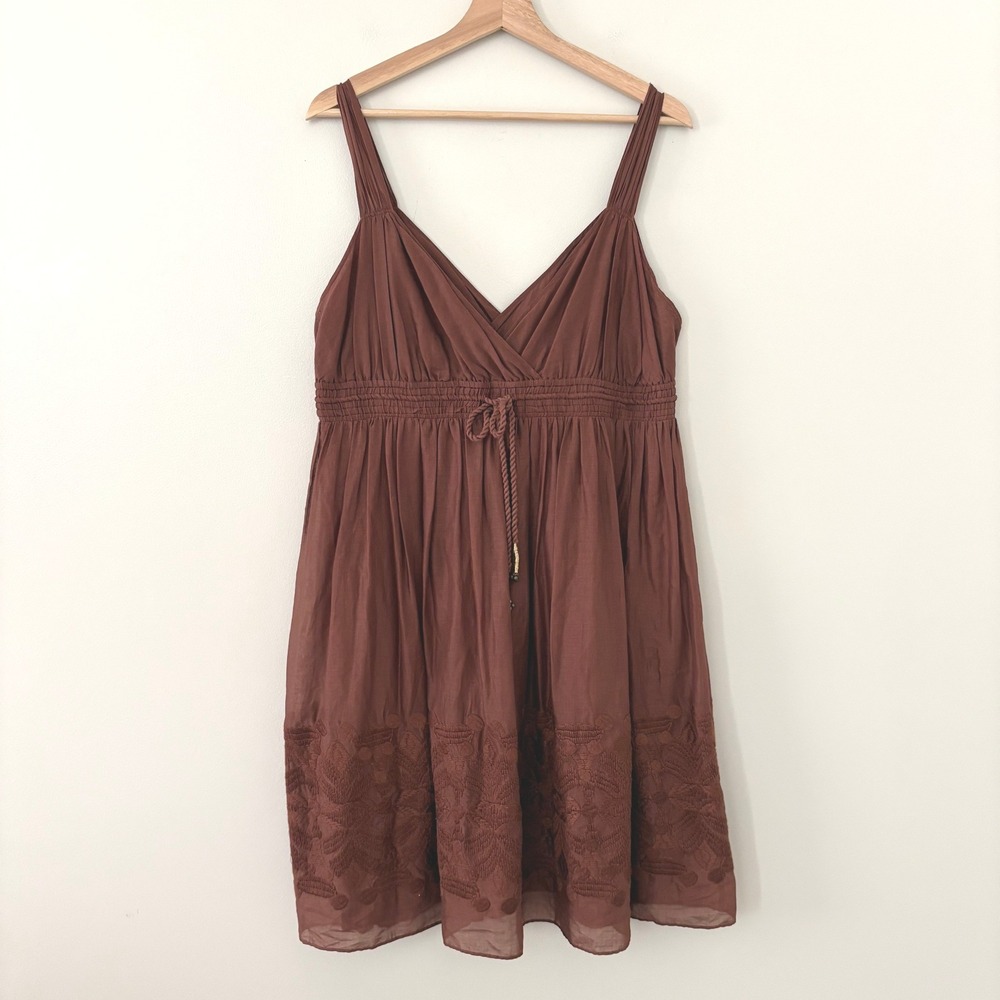 Banana Republic Dress 8 Brown Boho Embroidered Cotton Smocked Empire Tie Waist